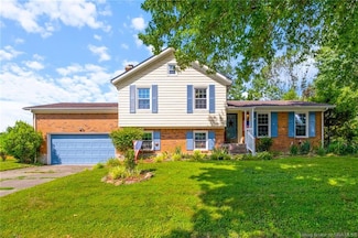 908 Hazelwood Park, Clarksville, IN 47129
