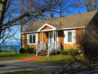 5 Cleland N, Alburgh, VT 05440