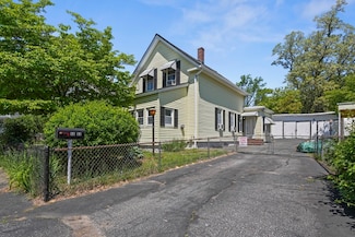 40 By St, Lowell, MA 01850