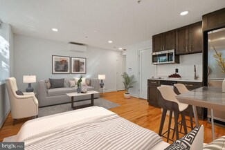 1121 24th St NW Unit 3, Washington, DC 20037