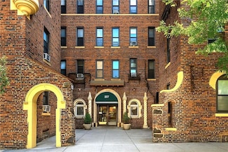 255 79th St Unit B4, Brooklyn, NY 11209