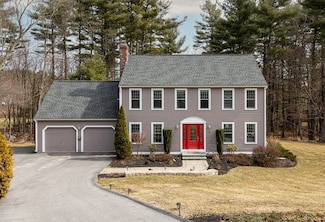 4 Longwood Dr, Hopkinton, MA 01748