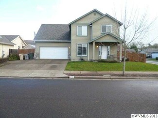 1701 Elk Cir SW, Albany, OR 97321