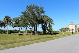 4557 Harborpointe Dr, Port Richey, FL 34668