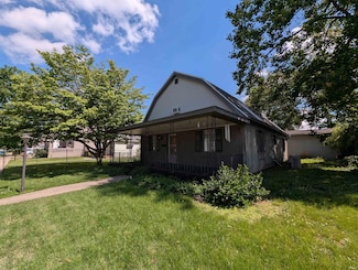 1136 Broadway St, Vincennes, IN 47591