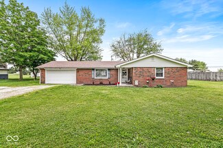 5889 W Homestead Dr, Frankton, IN 46044