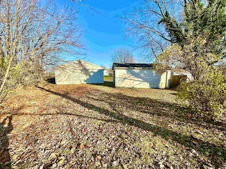 228 N Indiana St, Greentown, IN 46936