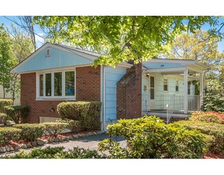 69 Vine St, Saugus, MA 01906