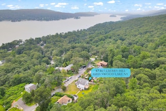 47 Blueberry Hill, Greenwood Lake, NY 10925
