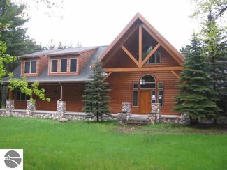 5679 E Esmond Rd, Hale, MI 48739
