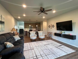 3807 Sunnyside Dr, La Crosse, WI 54601