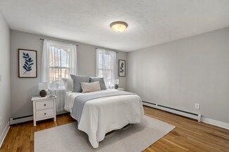 206 Bunker Hill St Unit 1, Charlestown, MA 02129