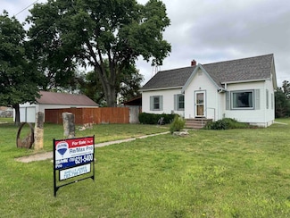 108 E Monroe St, Hanston, KS 67849