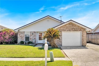 5172 Oak Bayou Ave, Marrero, LA 70072