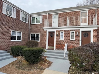 131-30 Laurelton Pkwy Unit Lower, Rosedale, NY 11422