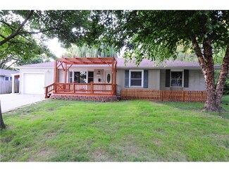 7318 W 89th Terrace, Overland Park, KS 66212