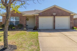 8416 Minturn Dr, Fort Worth, TX 76131