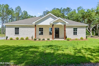 196 Webb Davis Rd, Lucedale, MS 39452