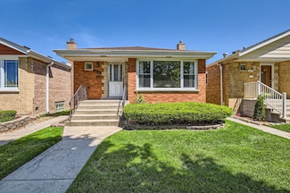 5819 S Moody Ave, Chicago, IL 60638