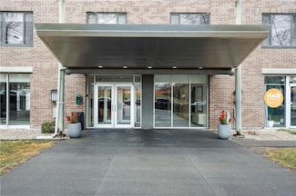 600 E 8th St Unit 9D, Kansas City, MO 64106