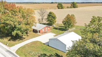 28432 MacOupin Creek Rd, Kane, IL 62054