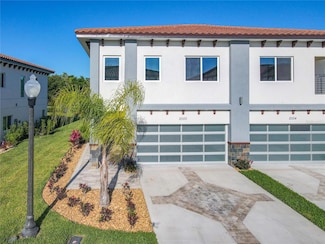 2000 Greenbriar Terrace, Davenport, FL 33837