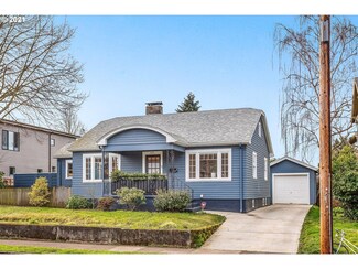 605 SE 49th Ave, Portland, OR 97215