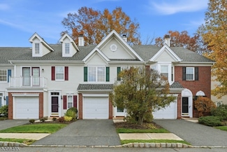 71 Washington Ct, Towaco, NJ 07082