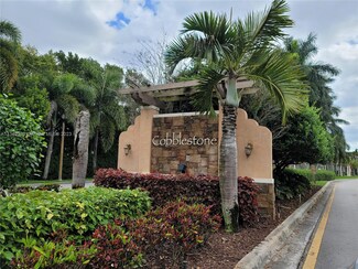 1408 SW 147th Ave, Pembroke Pines, FL 33027