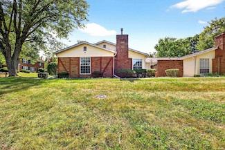 3302 S Commons Dr, Bloomington, IN 47401