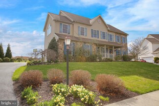 1640 W Thistle Dr, Reading, PA 19610