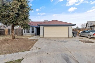 1470 Calaveras Ct, Tulare, CA 93274
