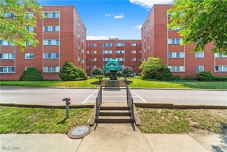 16100 Van Aken Blvd Unit 205, Cleveland, OH 44120
