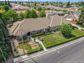 2615 N Linwood St, Visalia, CA 93291