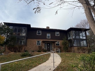 4314 Nakoma Rd Unit 4, Madison, WI 53711