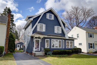 329 Scholfield Rd, Rochester, NY 14617