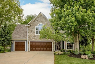 6764 Longview Rd, Shawnee, KS 66218