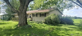 29 Elm St, Jamestown, OH 45335