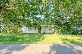 847 Locust Grove Rd, Greensburg, KY 42743