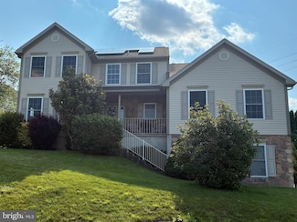 5016 Overlook Pointe, Douglassville, PA 19518