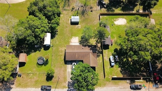 233 Bungalow Ave, Goliad, TX 77963