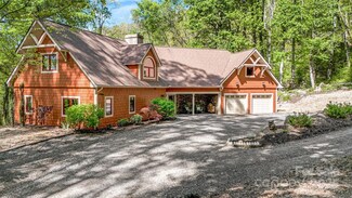 216 Log Gap Rd, Fairview, NC 28730