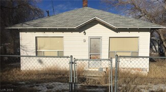 18 Keystone St, Ruth, NV 89319