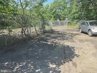 15 Hilltop Ave, Blackwood, NJ 08012