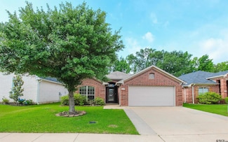 2559 Lazy Acres Ln, Tyler, TX 75707