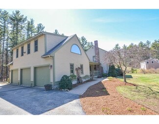 162 Depot St, Dunstable, MA 01827