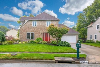 5651 Moorgate Dr, Columbus, OH 43235