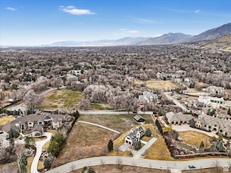 2621 E Providence Ct, Holladay, UT 84121