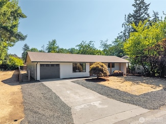 8735 Skokomish Way NE, Olympia, WA 98516