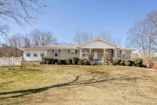 162 Carney Ln, Russellville, AL 35653